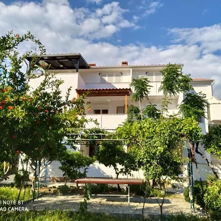 One Bedroom With Terrace A4 Apartment